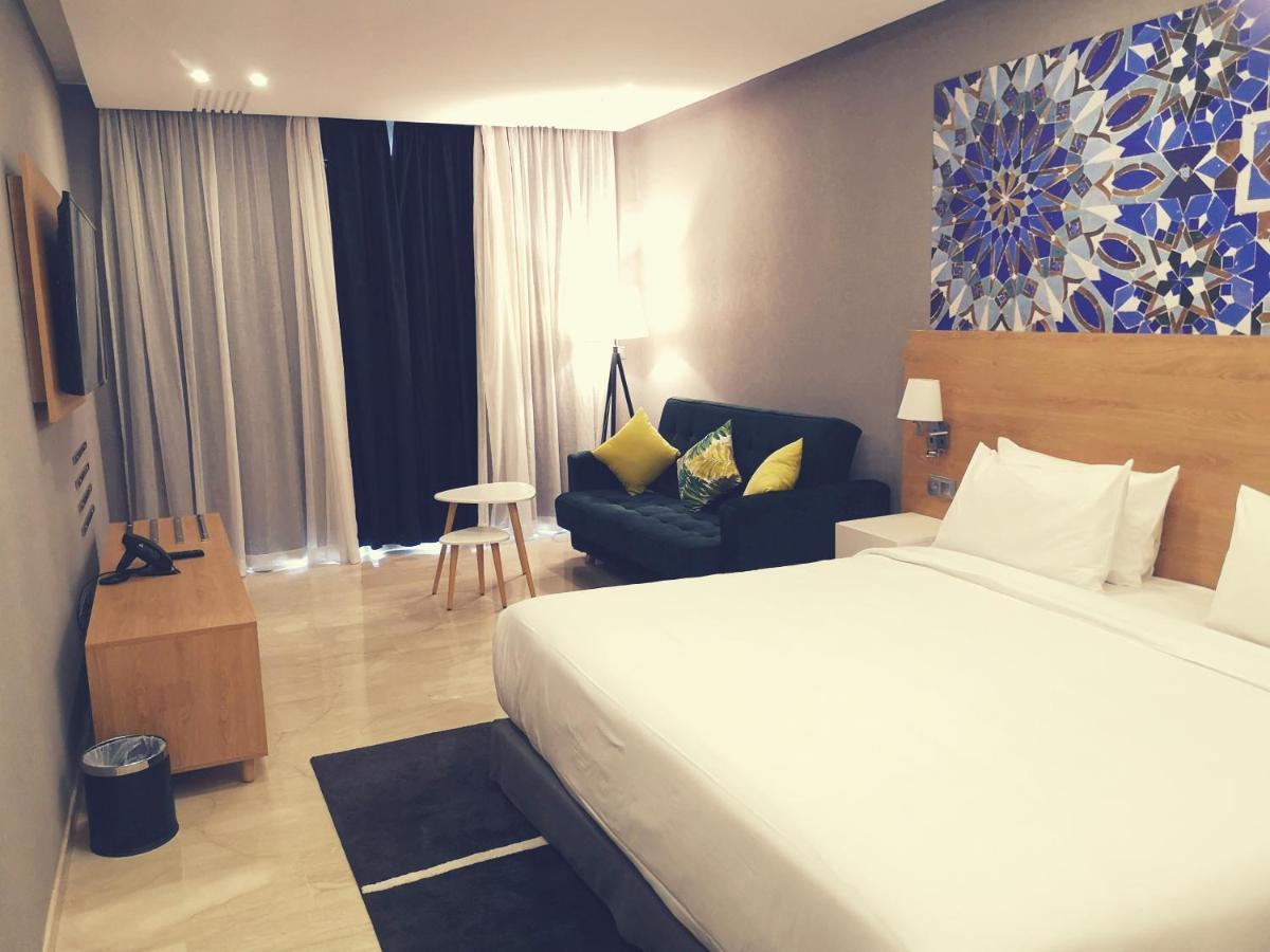 Mid Town Hotel Casablanca Ngoại thất bức ảnh
